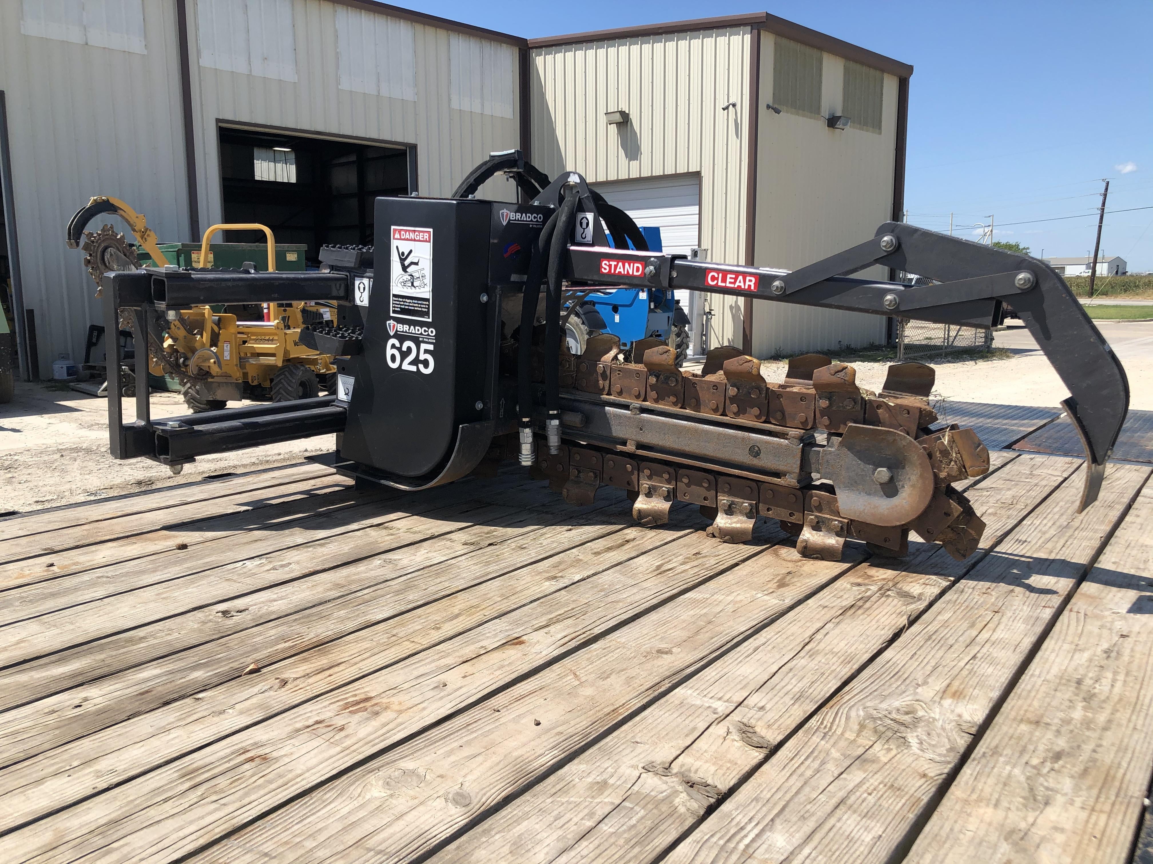 2019 PALADIN 625