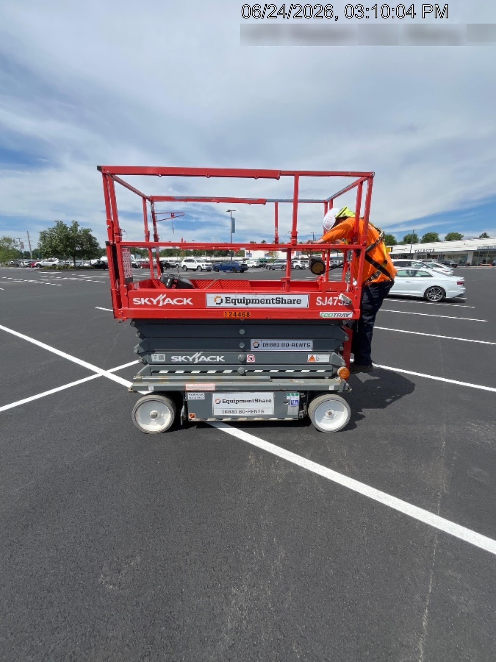 2021 SKYJACK SJ4732