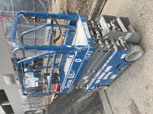 2017 Genie GS-1930 Genie GS-1930 Lift w/Fixed Rail and Chain Entry