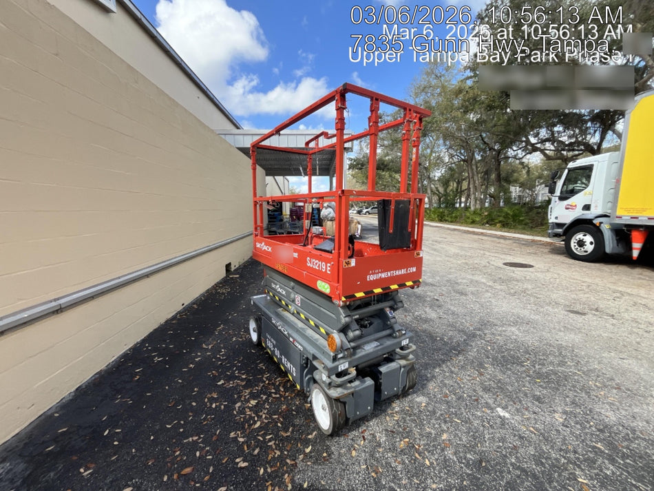 2024 Skyjack SJ3219 Electric Drive, Sld NM Tires, DBcns, RFRails, Power to Platform, T3 + Access Control