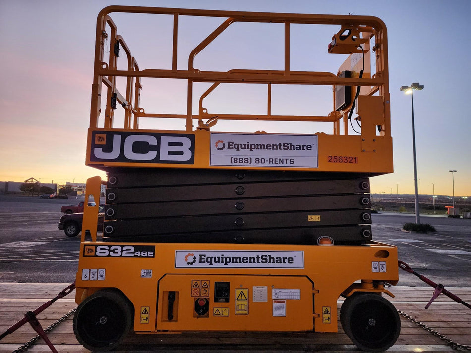 2022 JCB S3246E