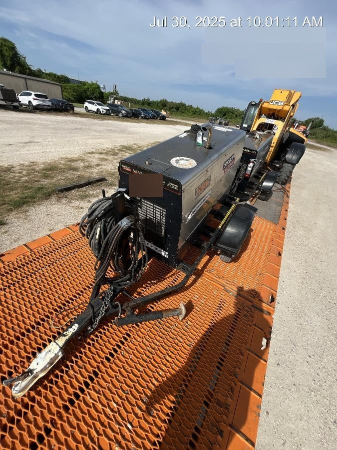 2019 Lincoln Electric Vantage 322 Lincoln Vantage 322 Welder w/Trailer, Light Kit, Cable Rack
