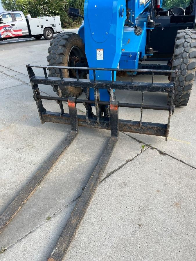 2023 GENIE GTH-844