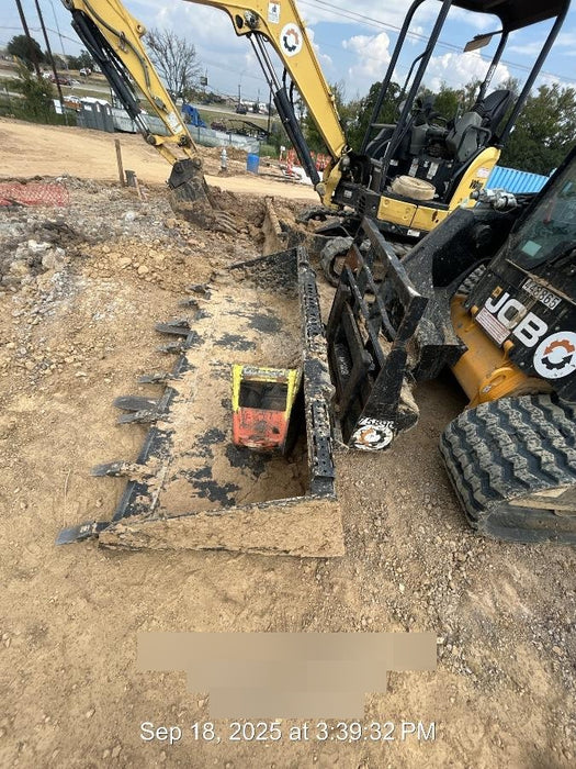 2020 ARROW MATERIAL HANDLING 60" Pallet Forks - Arrow