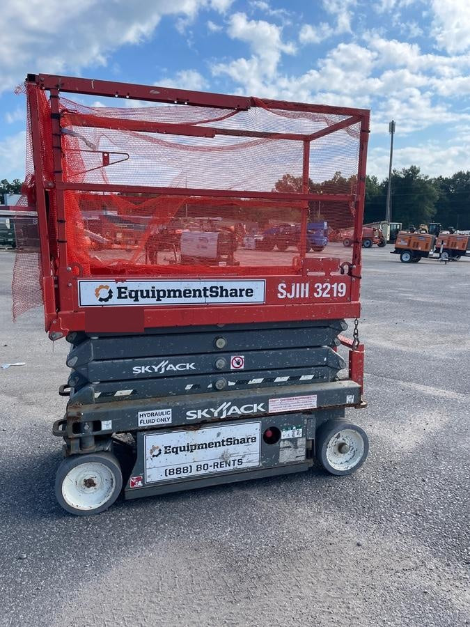 2019 Skyjack SJIII-3219 Standard Options, Trojan Batteries
