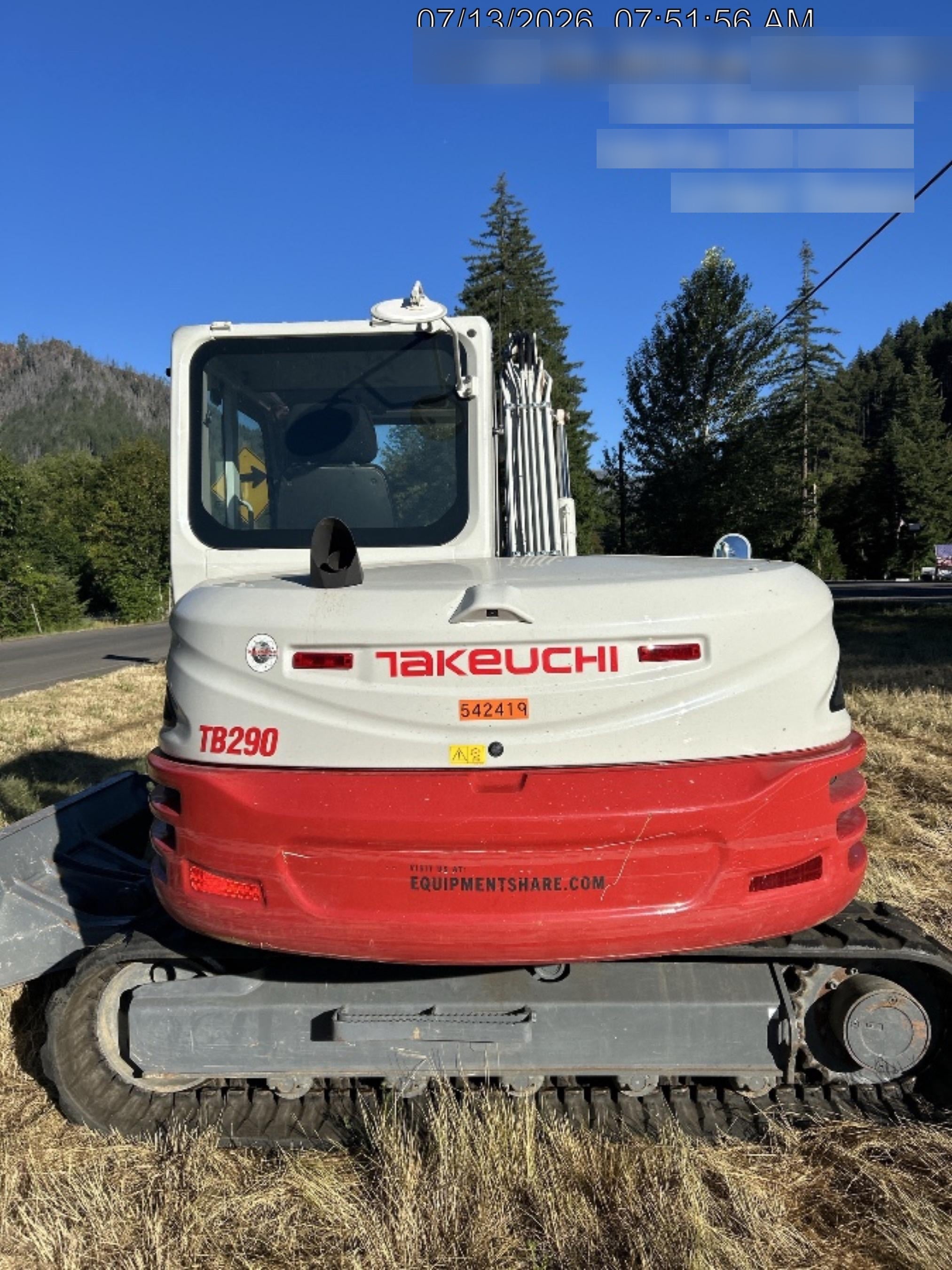 2023 TAKEUCHI TB250-2CR