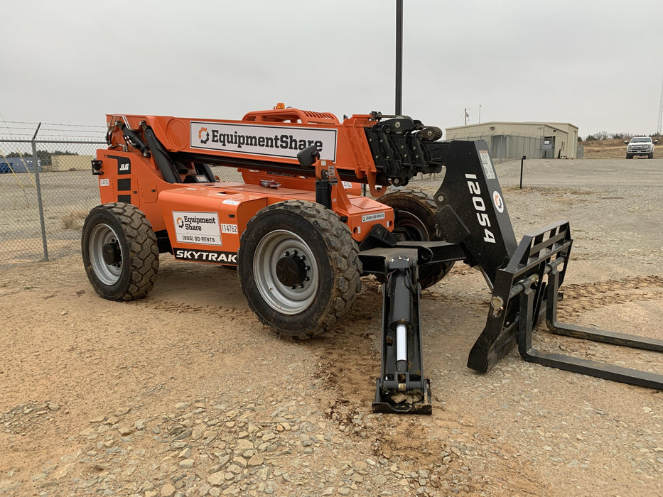2020 SKYTRAK 12054