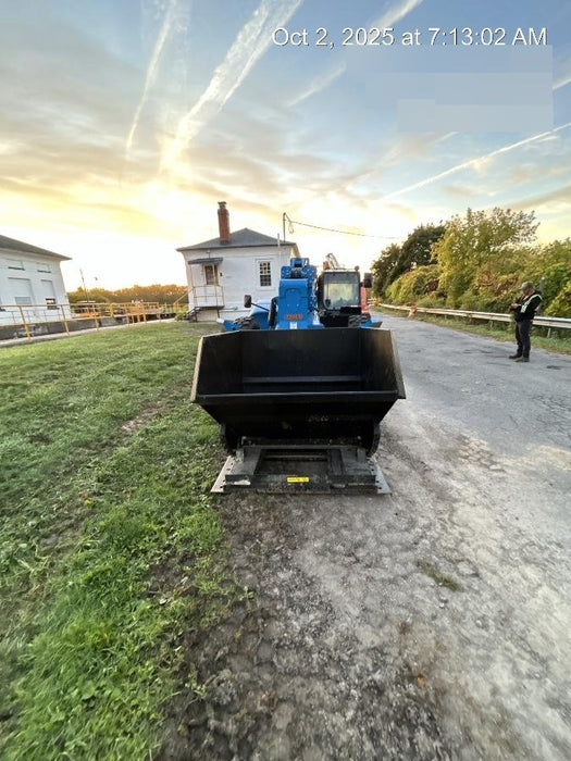 2025 ARROW MATERIAL HANDLING Dump Hopper