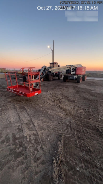 2018 Skyjack SJ85 AJ Skyjack SJ85 AJ, FF Tires, WRDY Generator, Beacon