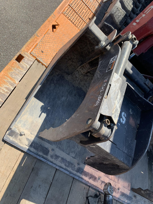 2020 PALADIN 76" Scrap Grapple Bucket - Paladin