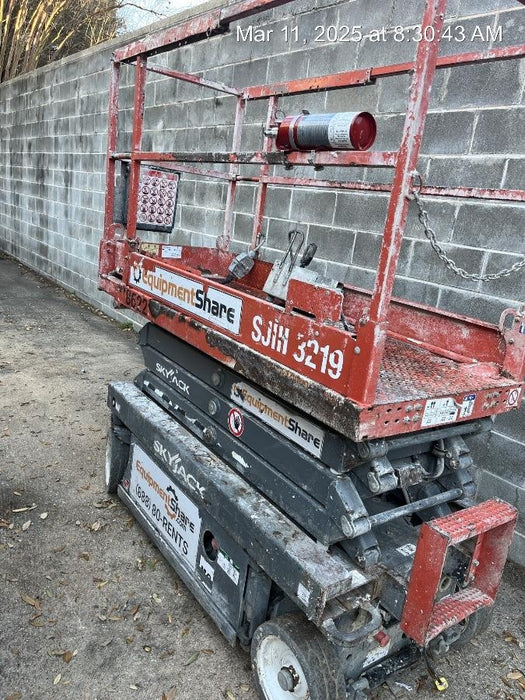 2018 SKYJACK SJIII-3219