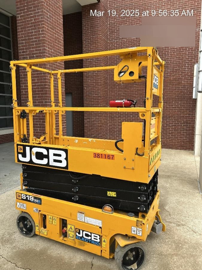 2024 JCB S1932E