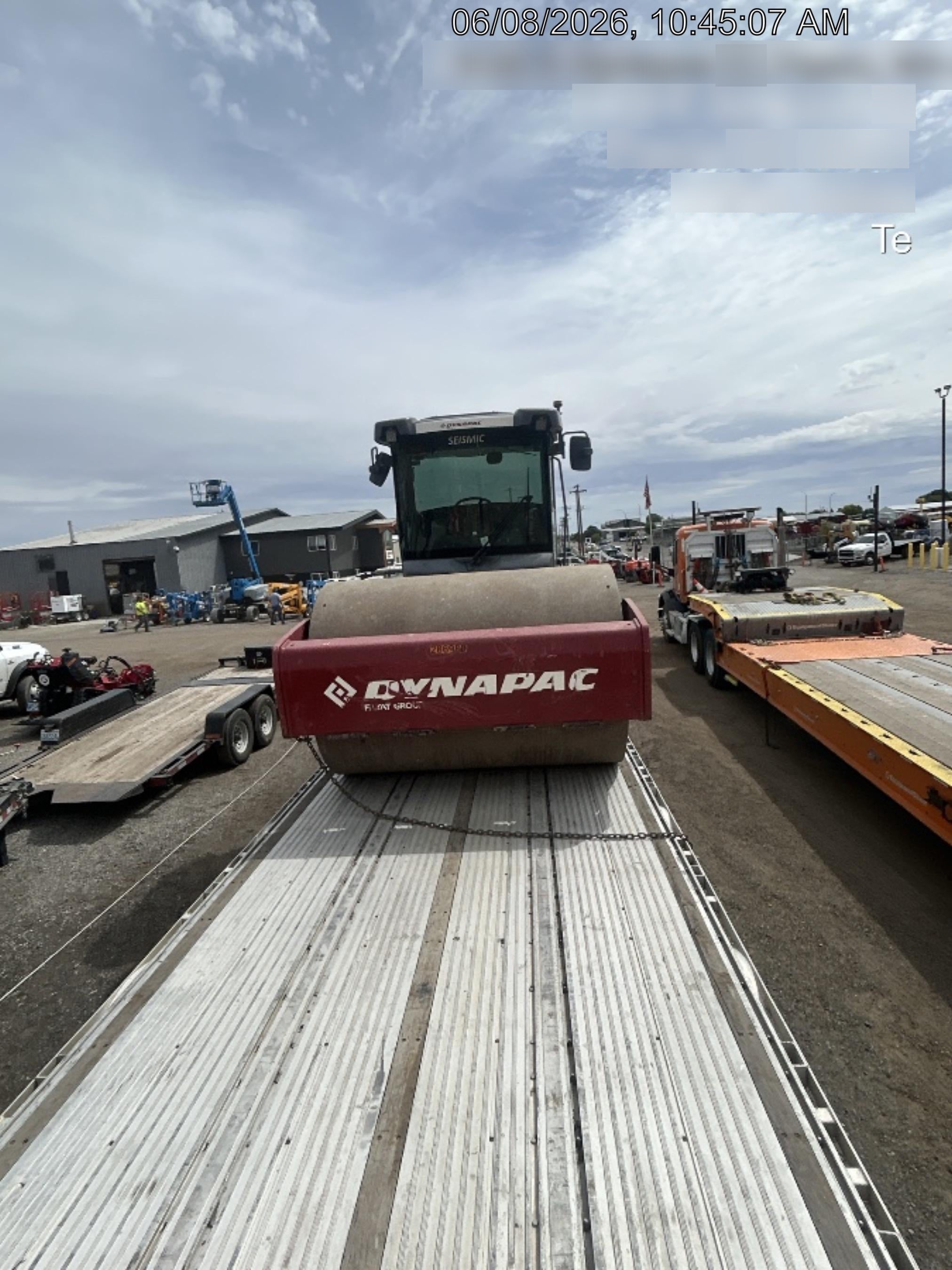 2023 DYNAPAC CA2500D