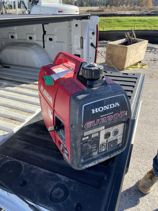 2019 HONDA EU2200i