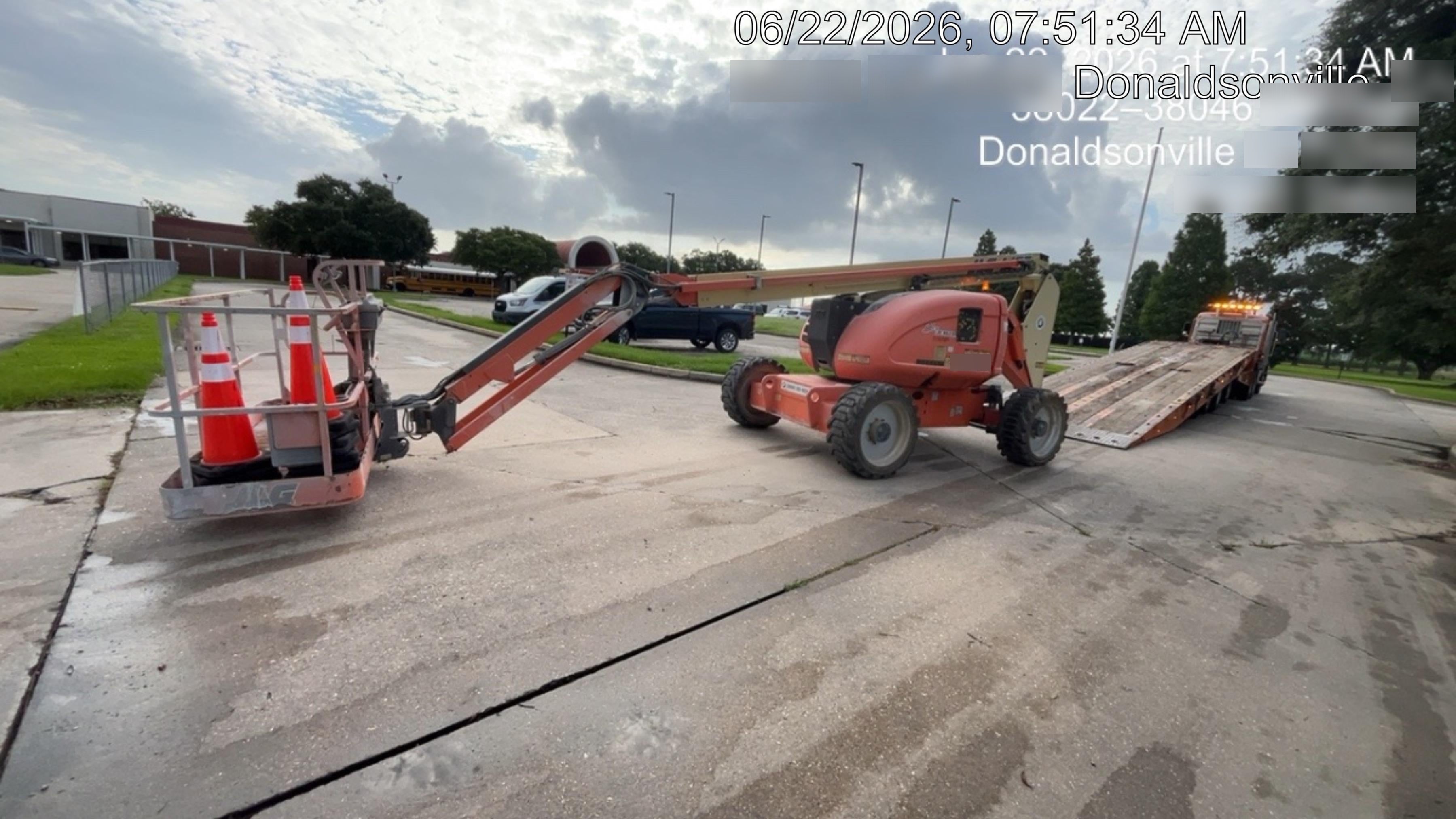 2021 JLG 600AJ