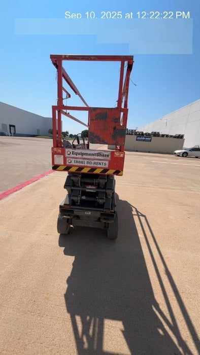 2018 Skyjack SJIII-3226 Skyjack SJIII3226 Scissor Lift w/Trojan Batteries