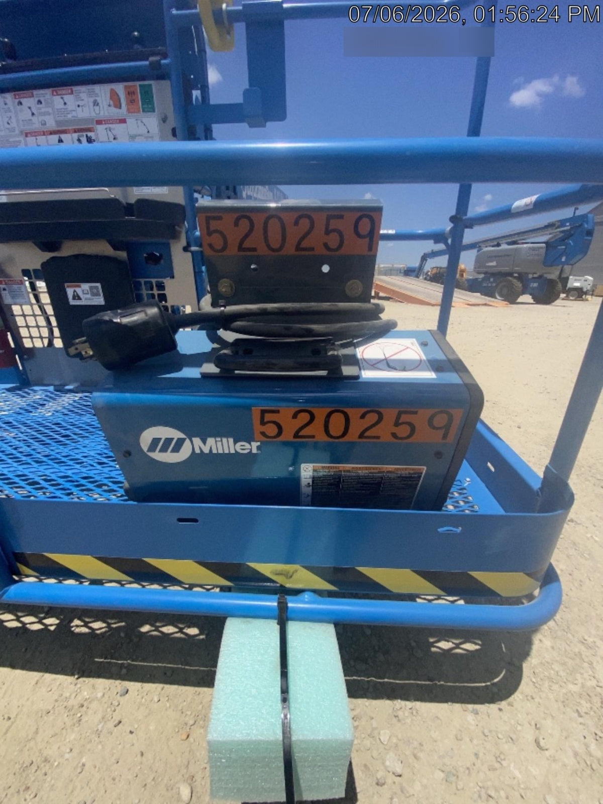 2025 MILLER ELECTRIC CST-282