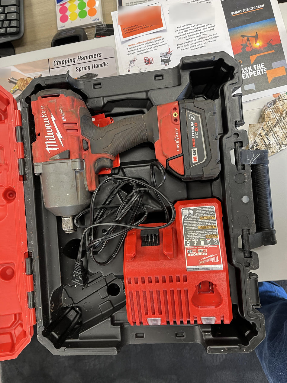 2023 MILWAUKEE 2864-22R