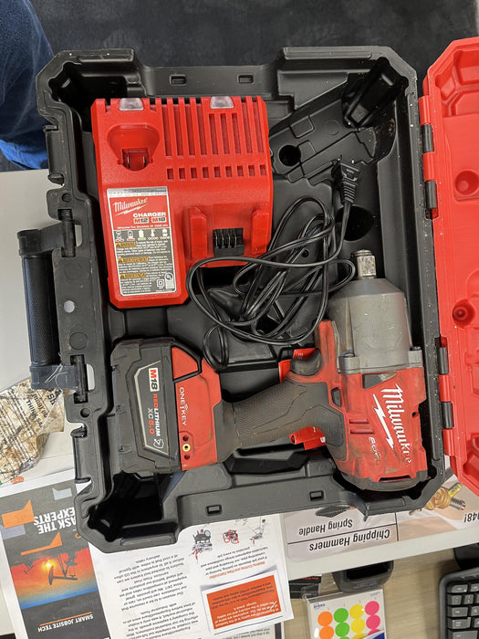 2023 MILWAUKEE 2864-22R