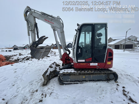 2021 TAKEUCHI TB370CR