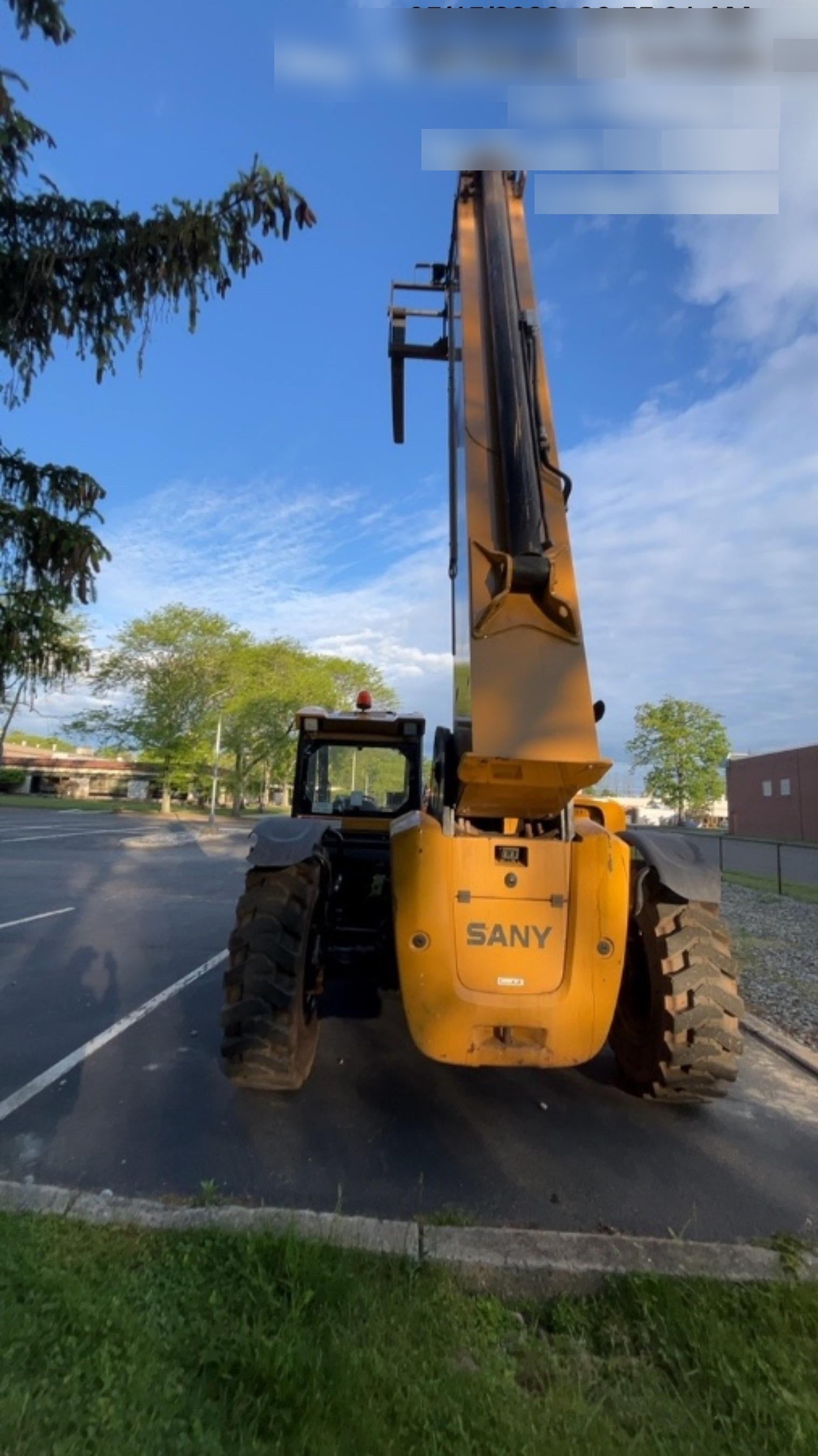2023 SANY STH1256
