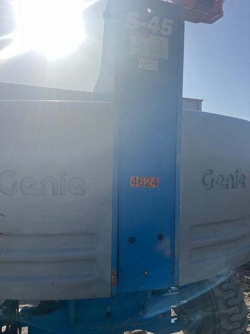 2017 GENIE S-45
