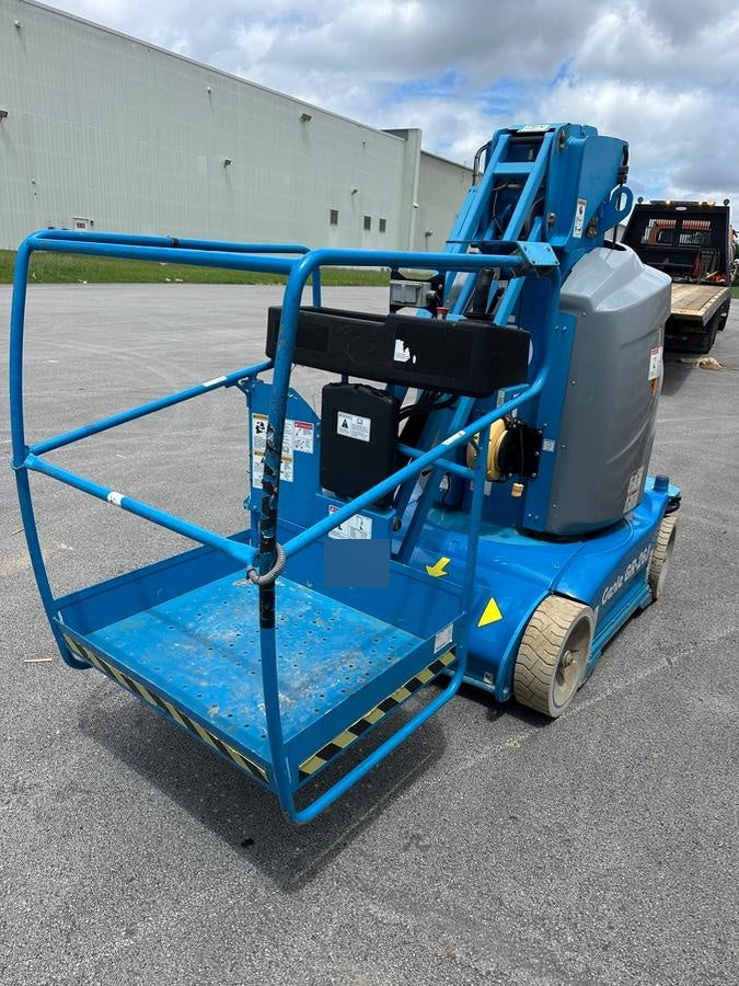 2020 GENIE GR-26J