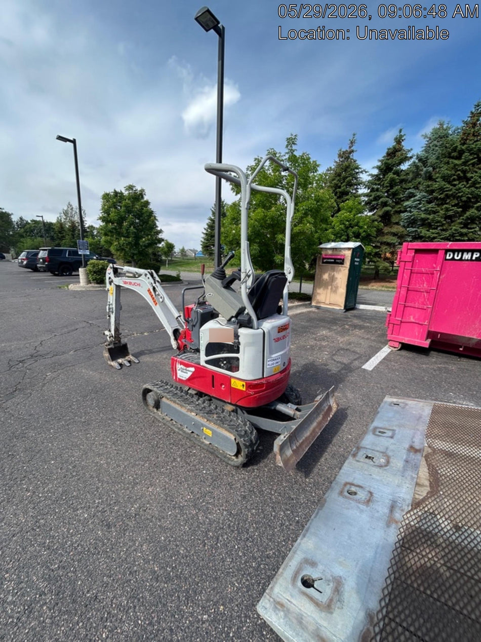 2022 TAKEUCHI TB210R