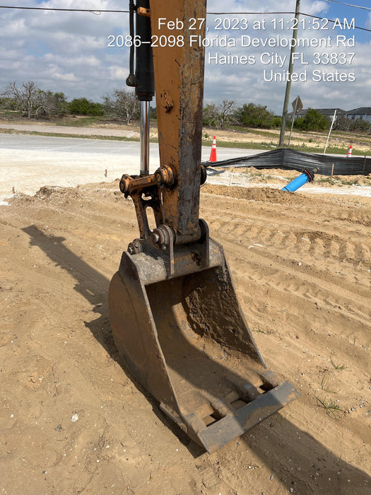 2015 CASE 24" Bucket - Case