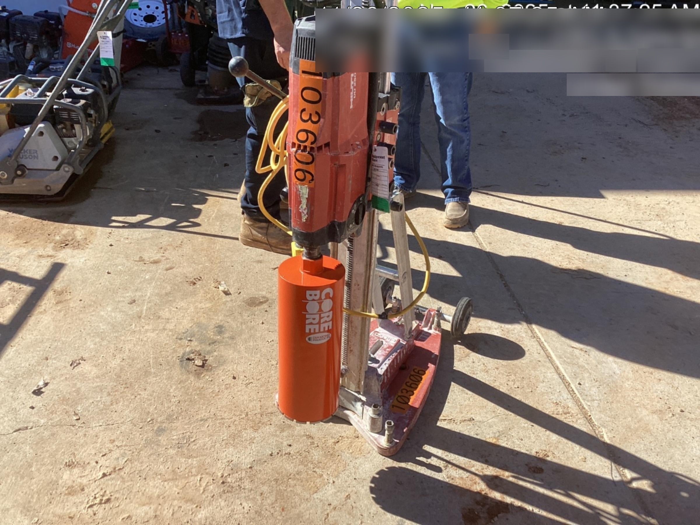 2020 HILTI DD250E