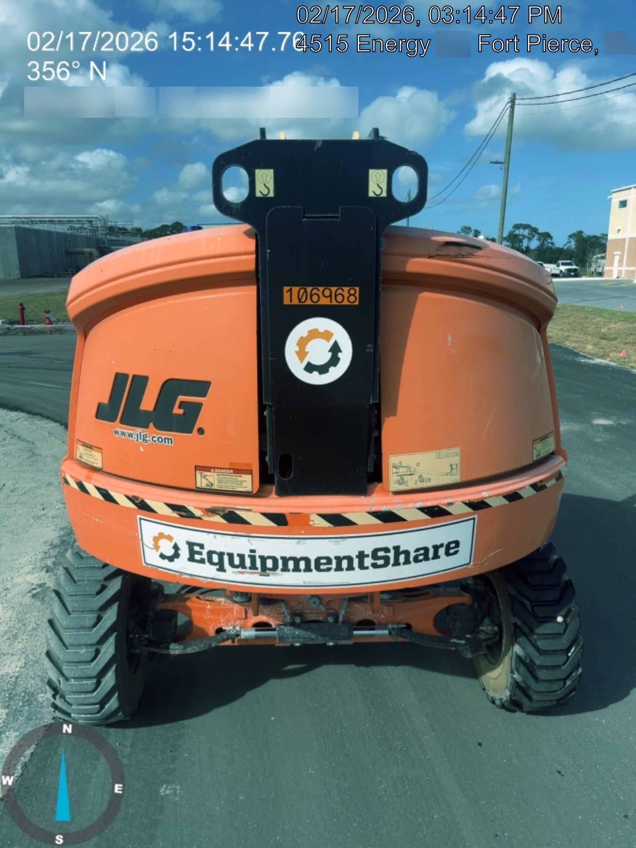 2020 JLG 400S
