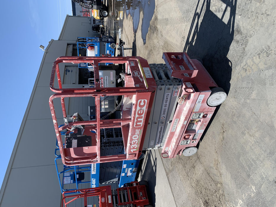 2020 MEC 1330SE Solid NM Tires, Steel Swing out Doors, LCS, Beacon, 900W Inverter