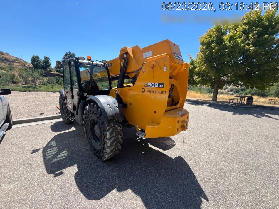 2023 JCB 509-42