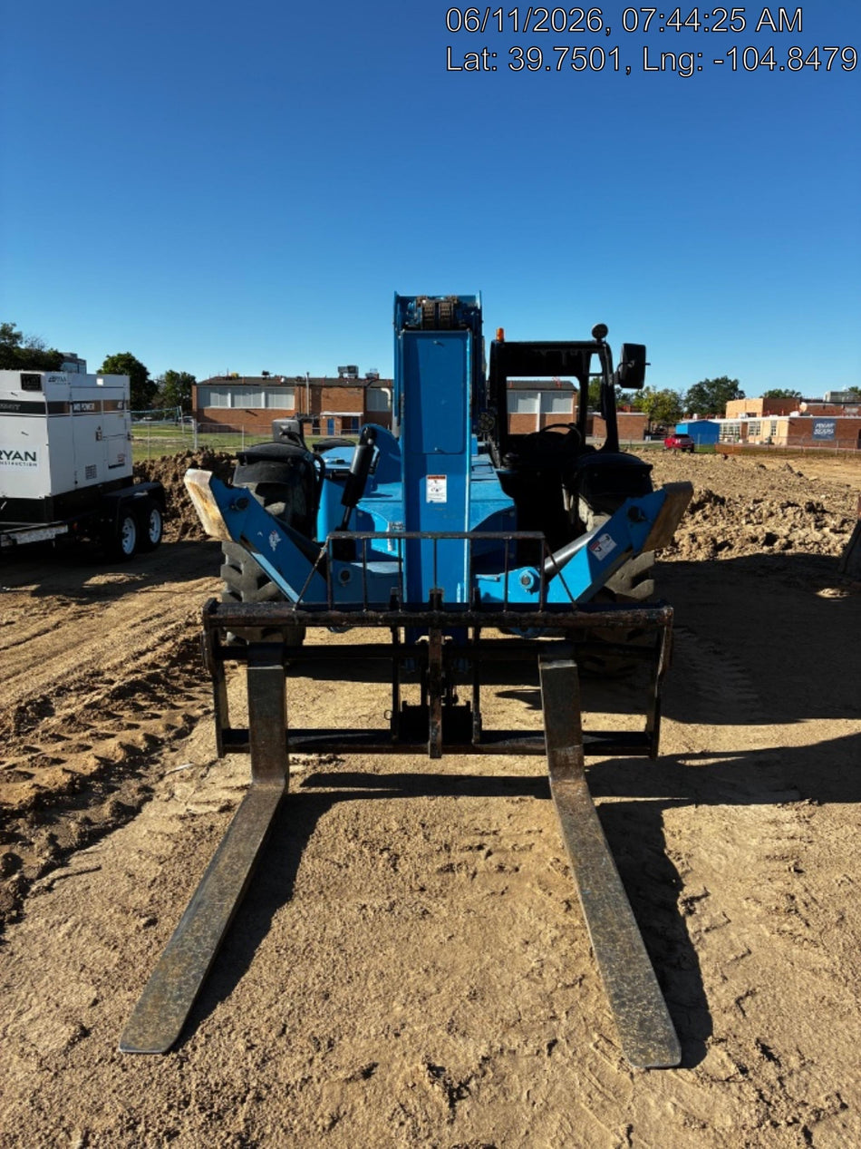 2018 Genie GTH-1056 GTH-1056 w/Open ROPS, Solid Tires, Work Lights, 60" carriage/forks, cab mesh, beacon
