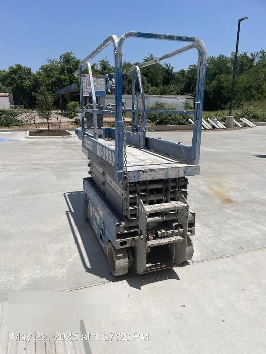 2017 Genie GS-1930 Genie GSq930 Scissor Lift