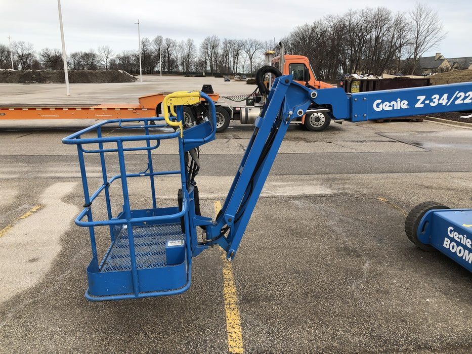 2017 GENIE Z-34/22N
