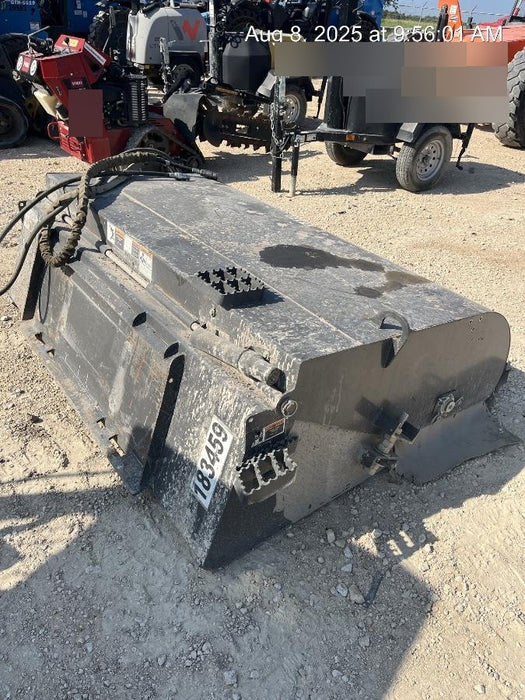 2021 PALADIN Sweepster SB72