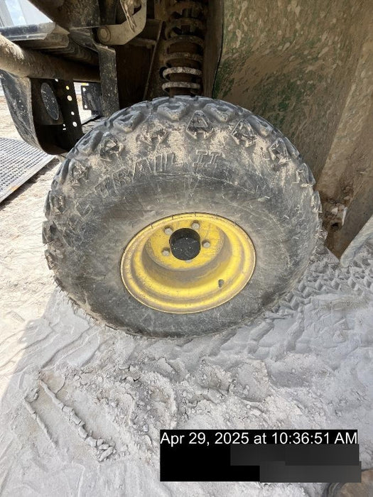 2020 John Deere 815E 2S 2 - 3 Seat UTV, DSL, 4WD, Canopy, Standard Rental Spec