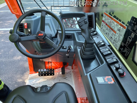 2026 JLG 519