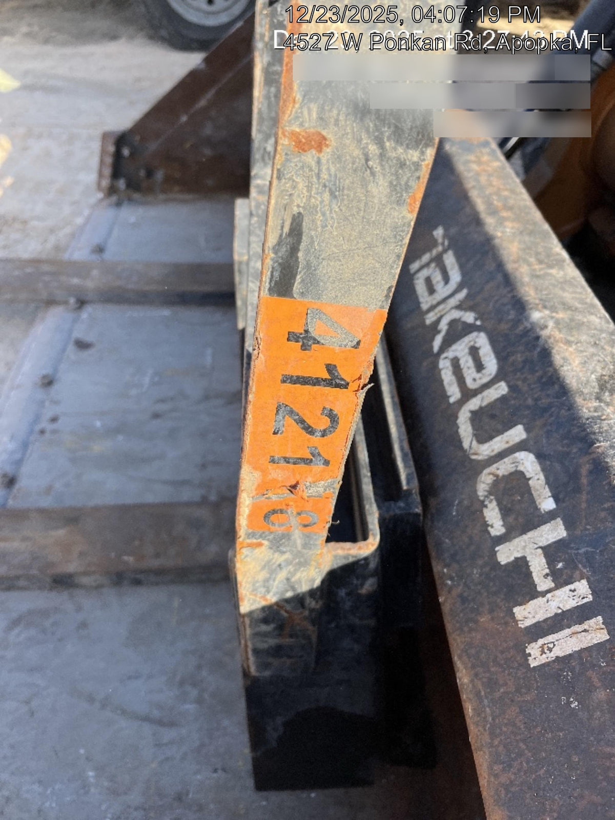 2024 ARROW MATERIAL HANDLING 24" Pallet Fork Frame