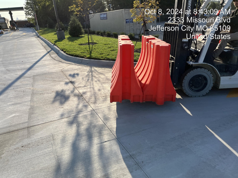 2022 HOUSTON BARRICADE WFB42