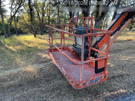 2023 JLG 860SJ