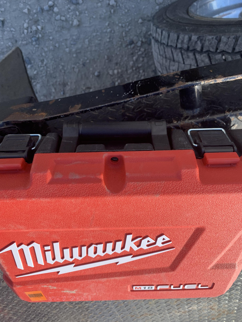 2021 MILWAUKEE 2863-22