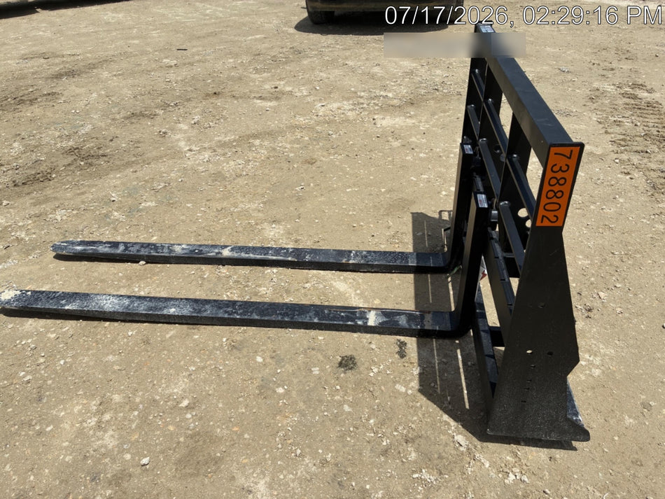 2026 ARROW MATERIAL HANDLING 72" Pallet Forks - Arrow