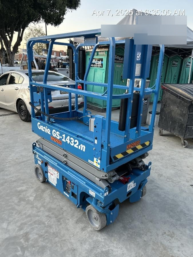 2023 GENIE GS-1432