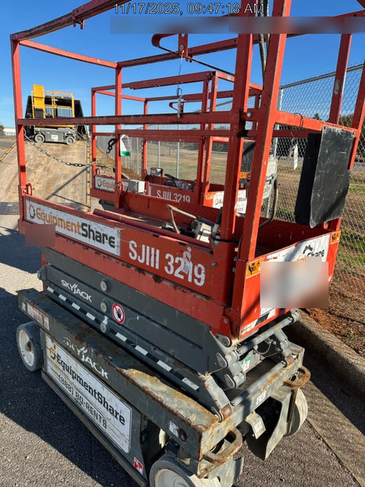 2019 Skyjack SJIII-3219 Stand. w/Trojan Batteries