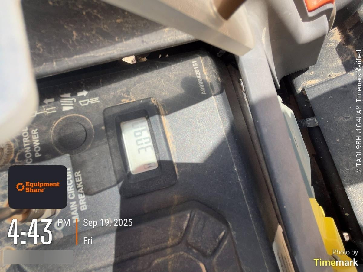 2024 Generac MLT2 Diesel, Flex Switch 120V Input, Powerzone Controller, 
(4) 320W LED Lights, 4kW Generator, 39.9 Gal Fuel Tank, 2" Ball, T3