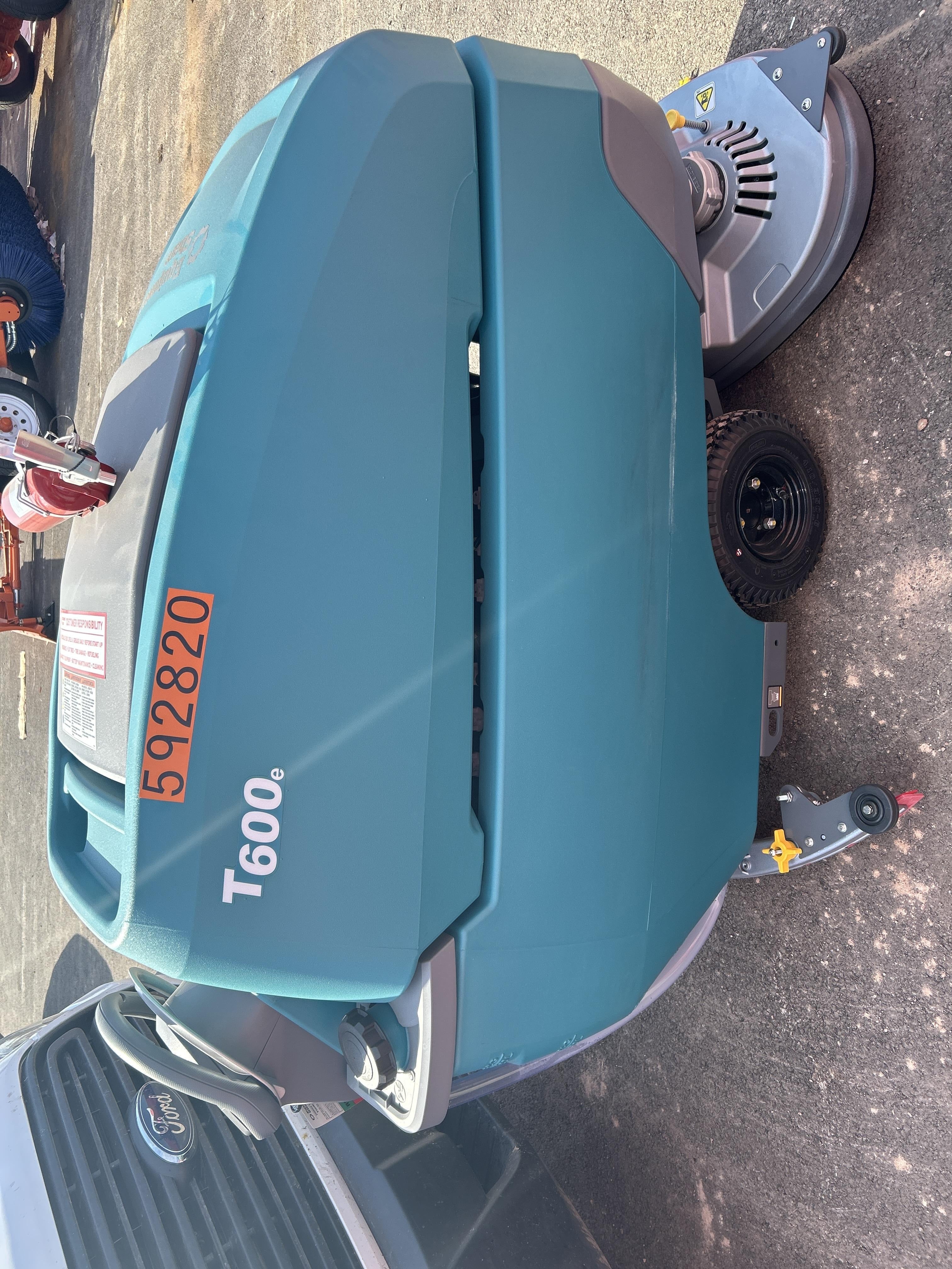 2025 TENNANT T600