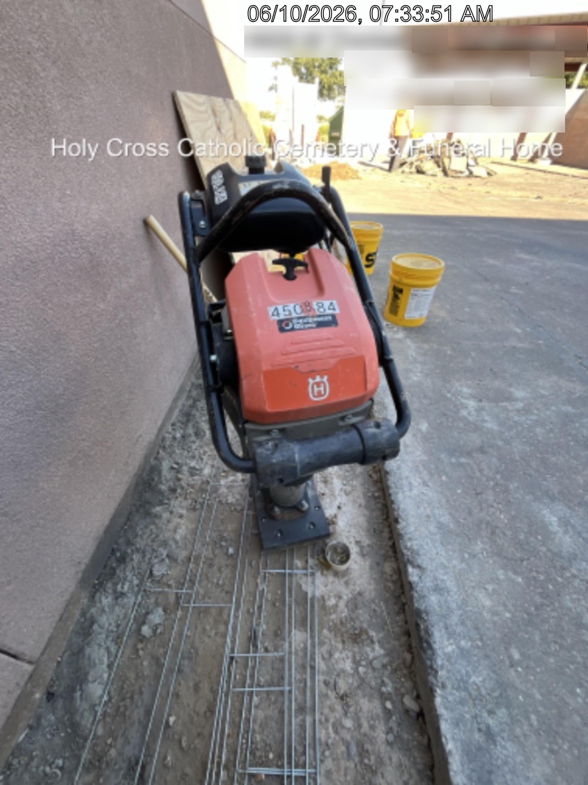 2024 HUSQVARNA LT5005