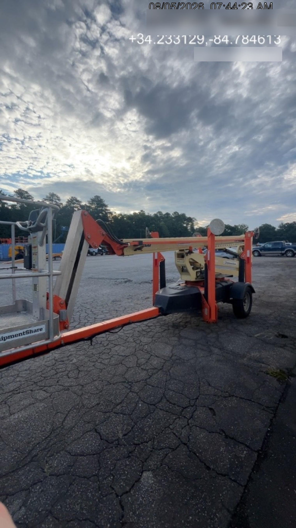 2022 JLG T500J